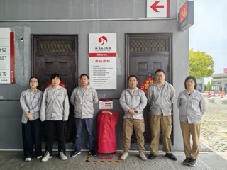 1750682336176645.jpeg 96cc00deadaf4e2e5e14485086a33ba5小.jpeg